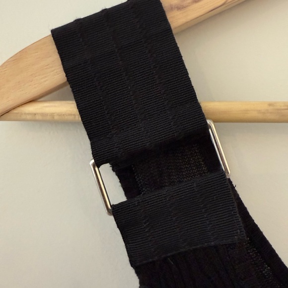 D&G | Dolce & Gabbana - Picture 4 of 5